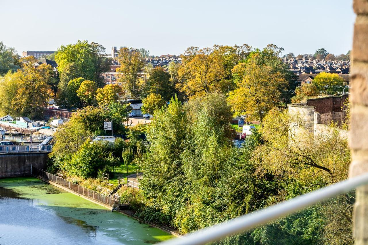 Skyview Retreat @ Ryedale House Διαμέρισμα Γιορκ Εξωτερικό φωτογραφία